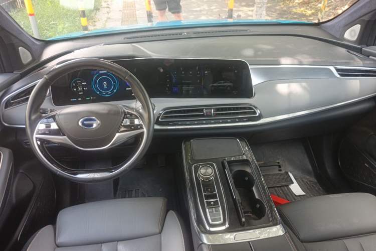 Used AION LX 2019 80D Center Console