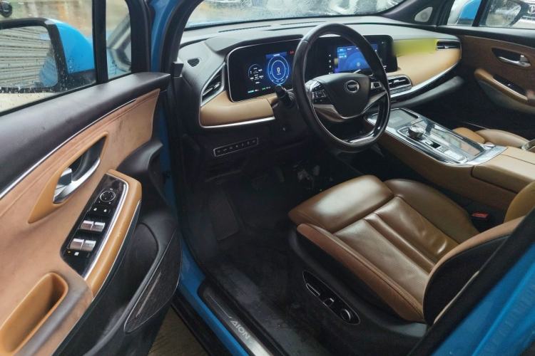 Used AION LX 2019 80D Driver Seat