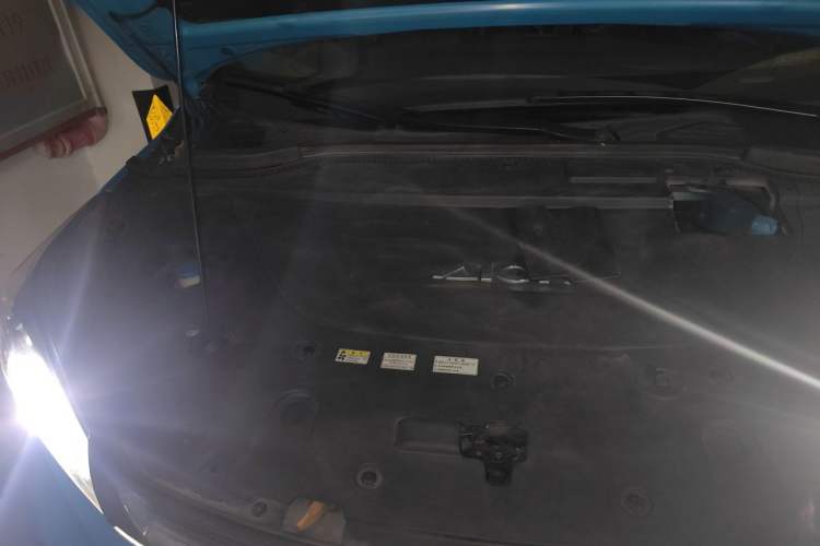 Used AION LX 2019 80 Engine Bay Right
