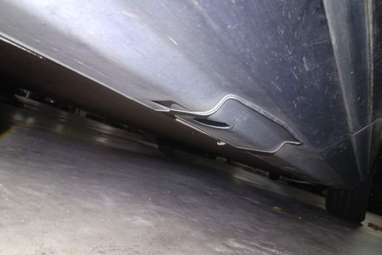 Used AION LX 2019 80D Chassis Rear Right