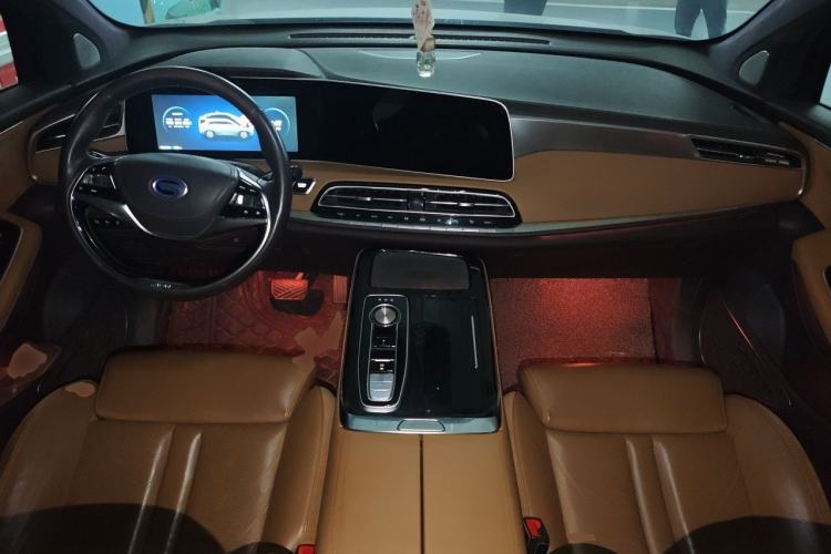 Used AION LX 2019 80 Center Console