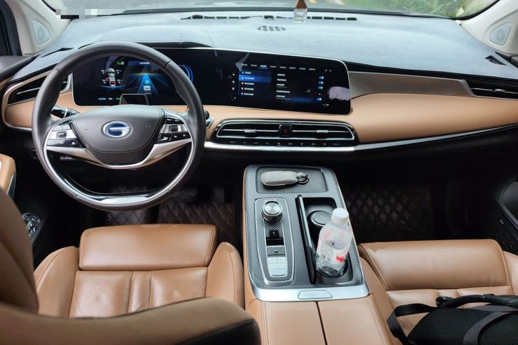 Used AION LX 2019 80 Center Console