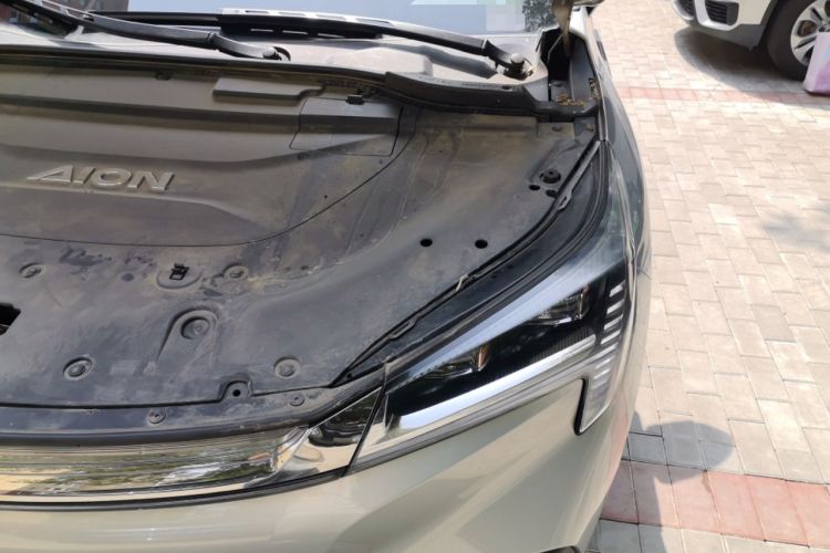 Used AION LX 2019 80D Engine Bay Left