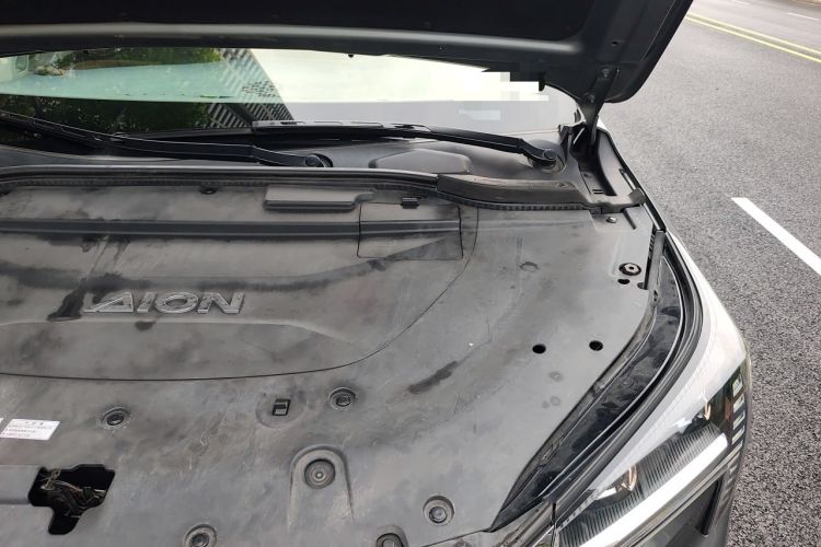 Used AION LX 2019 80 Engine Bay Left