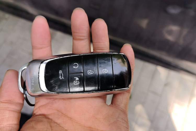 Used AION LX 2019 80D Vehicle Key