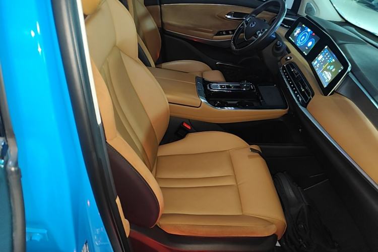 Used AION LX 2019 80D Right Front Seat