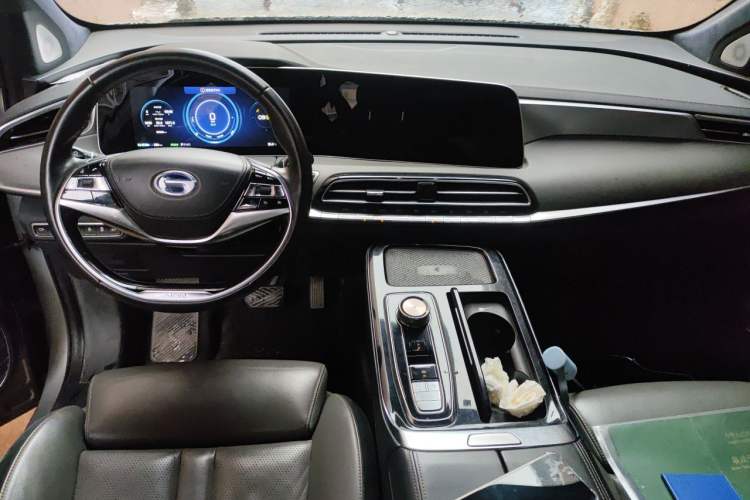 Used AION LX 2019 60 Center Console
