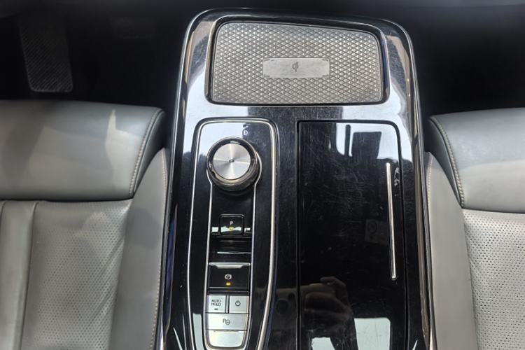 Used AION LX 2019 80 Interior 3