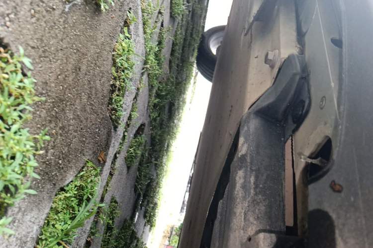 Used AION LX 2019 80D Chassis Front Right