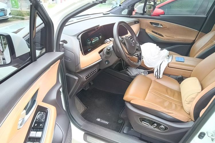 Used AION LX 2019 80 Driver Seat