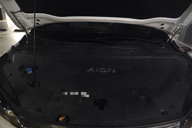 Used AION LX 2019 80D Max Engine Bay