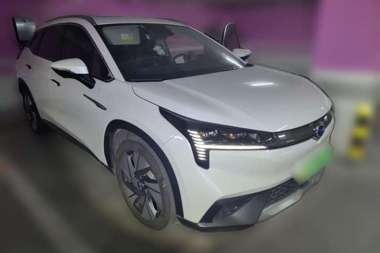 Used AION LX 2019 80 Front Right 45 Deg