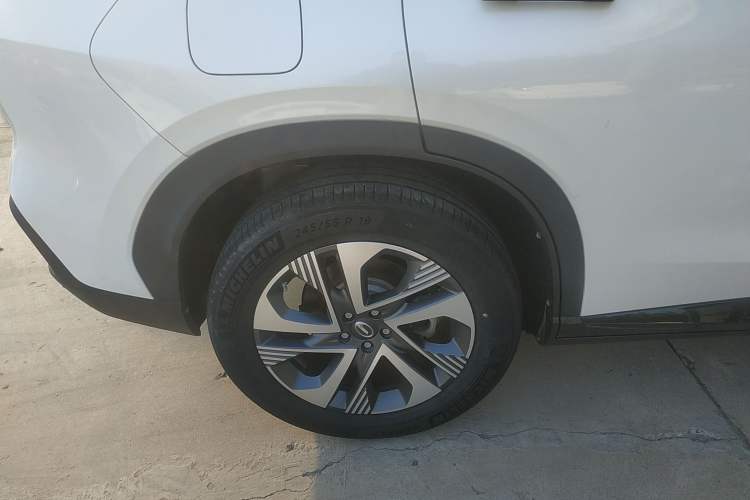 Used AION LX 2019 70 Right Rear Wheel Hub