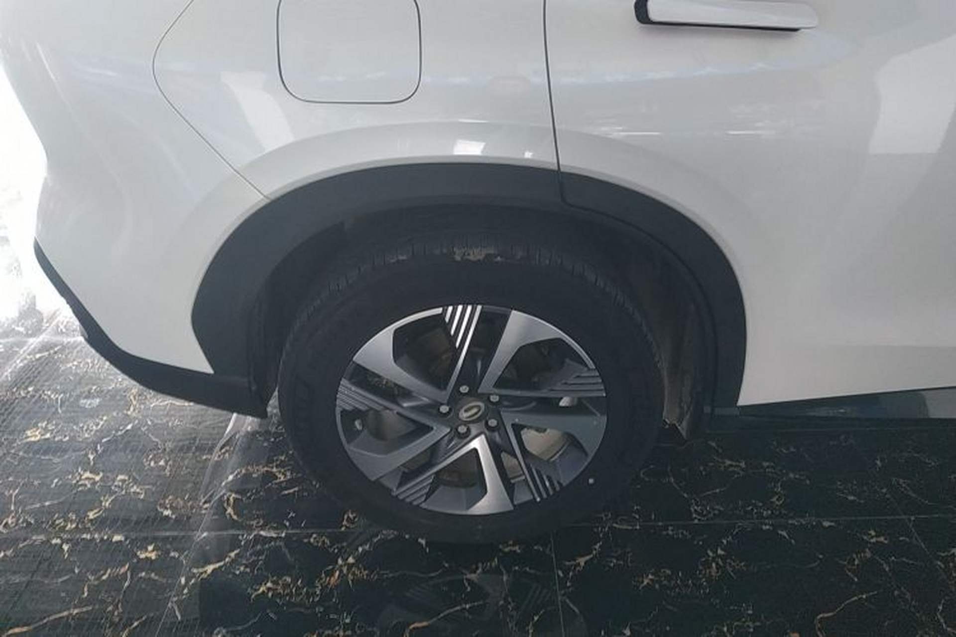 Used AION LX 2019 70 Right Rear Wheel Hub