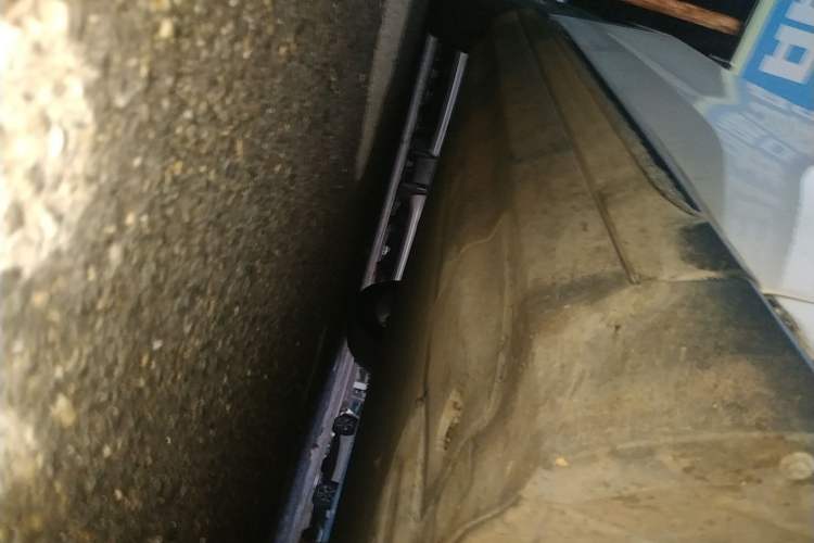 Used AION LX 2019 70 Right Side Sill