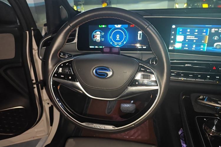 Used AION LX 2019 80D Max Steering Wheel