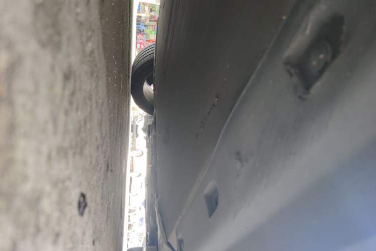 Used AION LX 2020 80D Intelligent Version Chassis Front Right