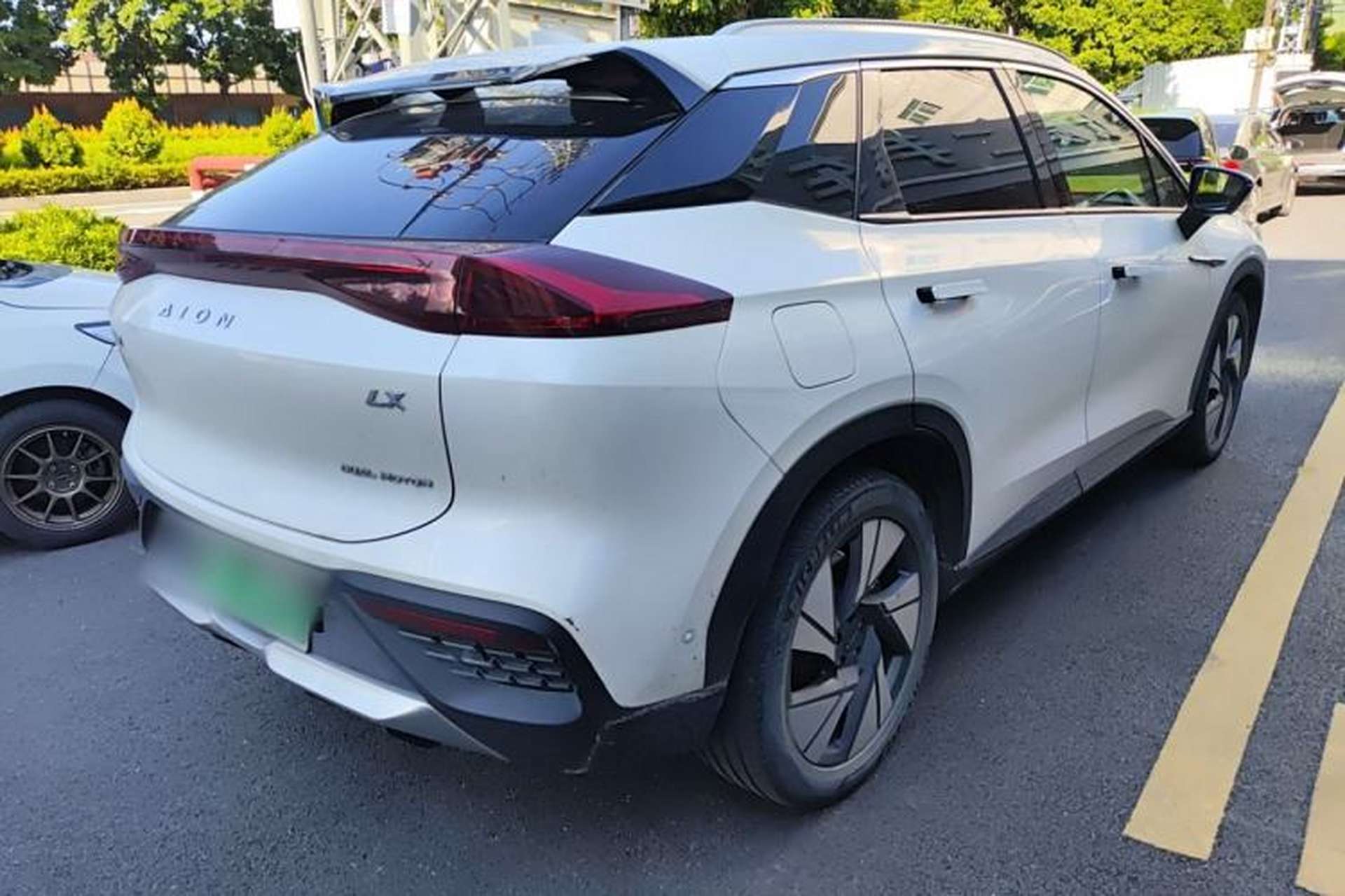Used AION LX 2020 80D Intelligent Version Exterior 5