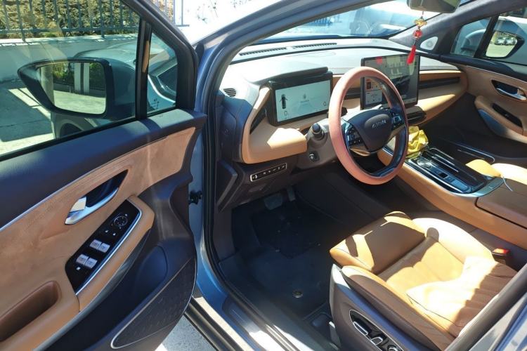 Used AION LX 2022 Plus 80D Flagship Edition Driver Seat