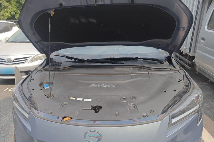 Used AION LX 2022 Plus 80D Flagship Edition Engine Bay