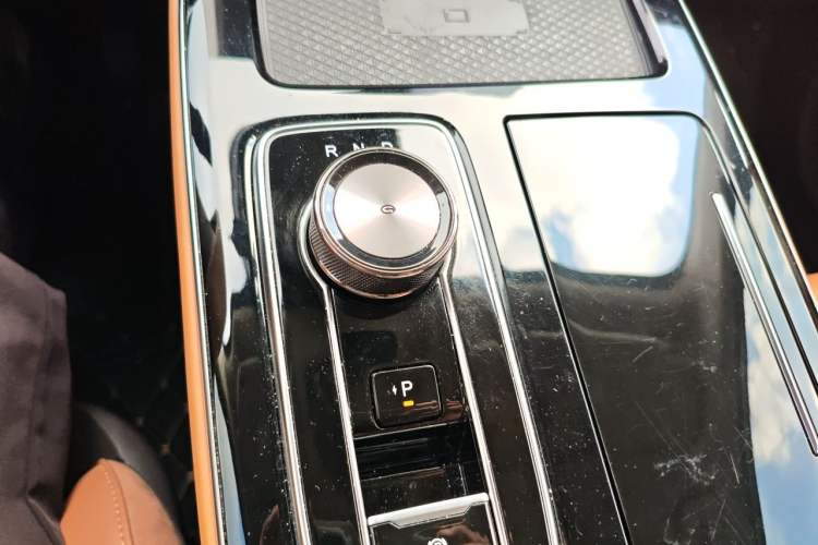 Used AION LX 2022 Plus 80 Smart Premium Edition Gear Lever