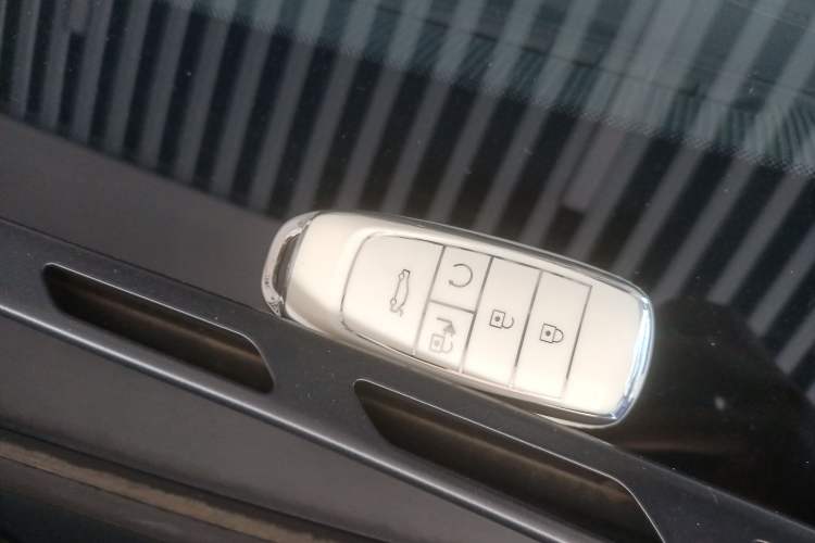 Used AION LX 2022 Plus 80D Flagship Edition Interior 1