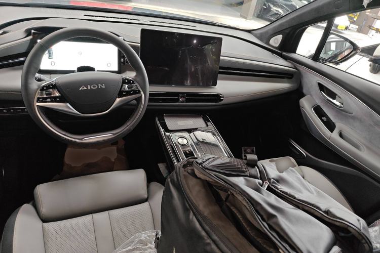 Used AION LX 2022 Plus 80D Flagship Edition Interior 2