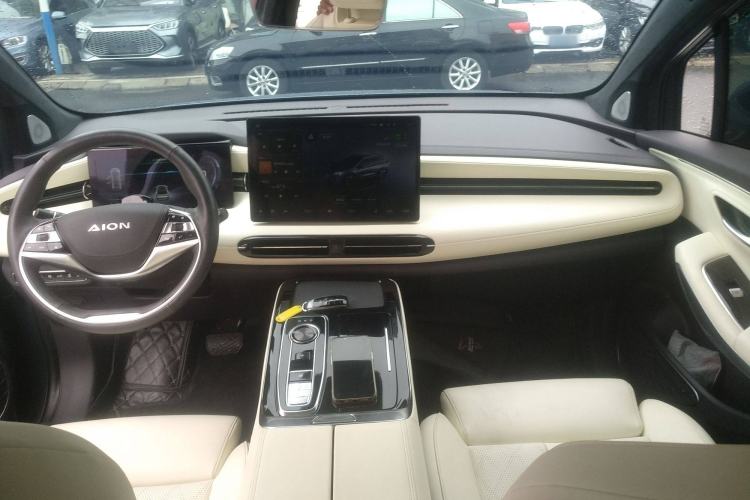 Used AION LX 2022 Plus 80D Flagship Edition Interior 2