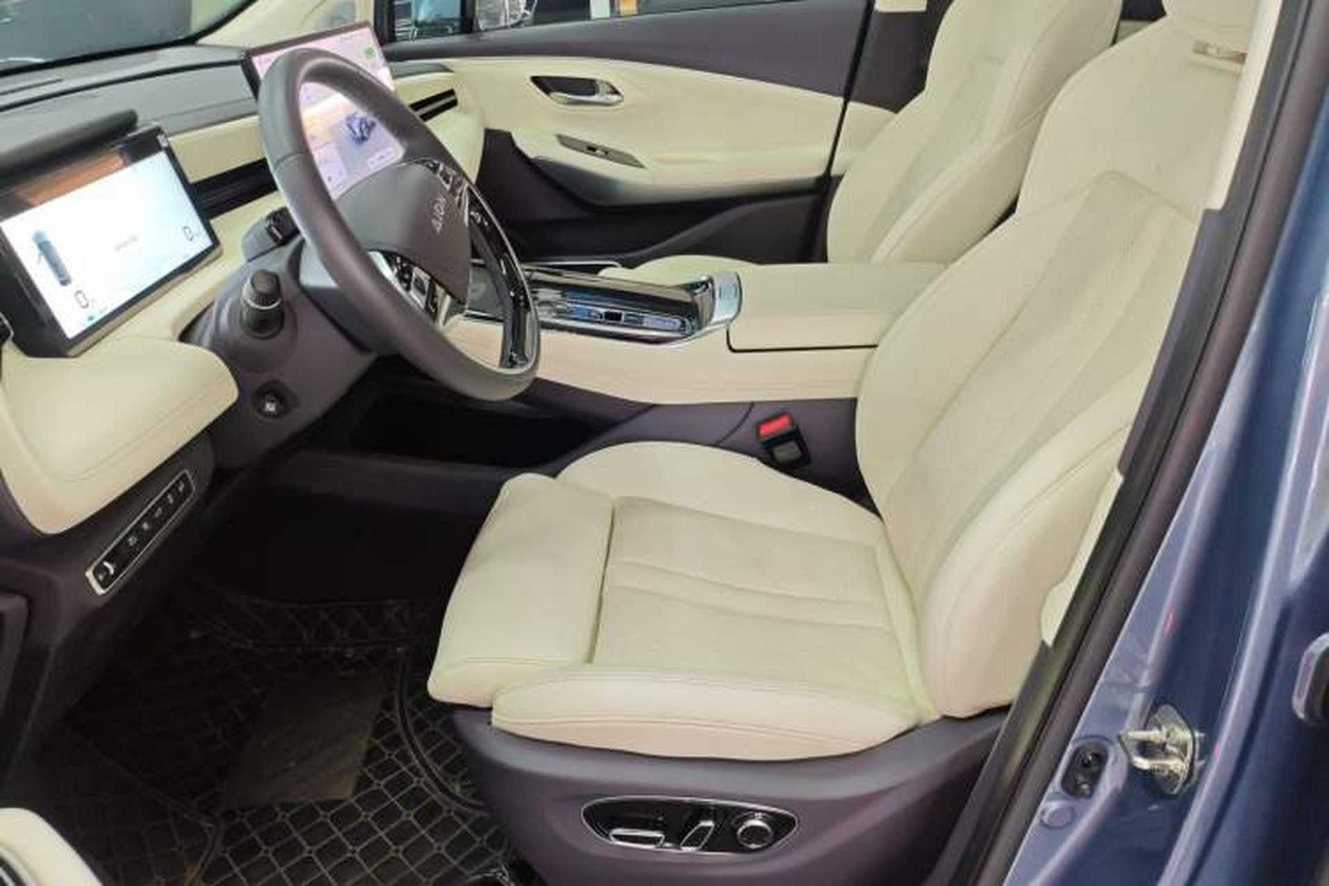 Used AION LX 2022 Plus 80 Smart Premium Edition Left Front Seat