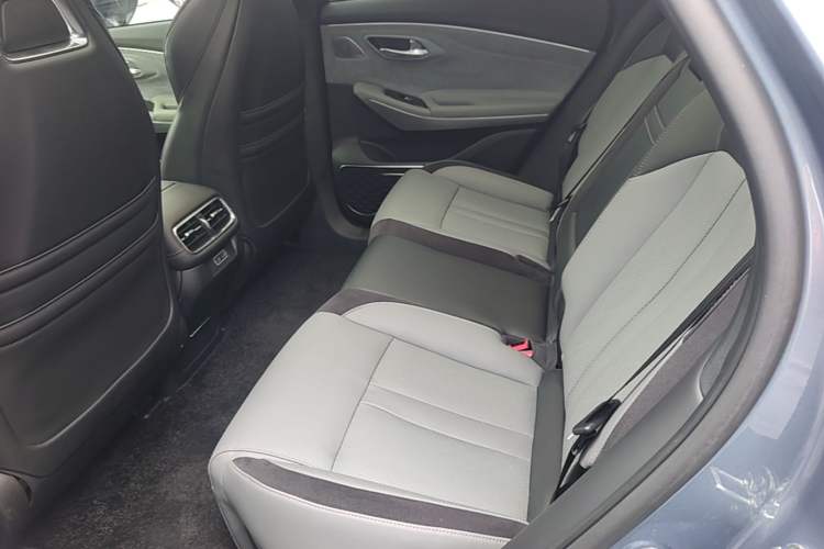 Used AION LX 2022 Plus 80D Flagship Edition Left Rear Seat
