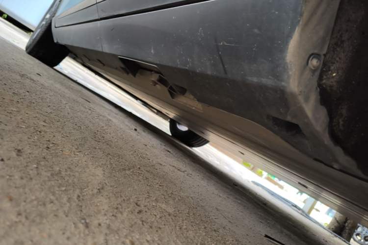 Used AION LX 2022 Plus 80 Smart Premium Edition Left Side Sill