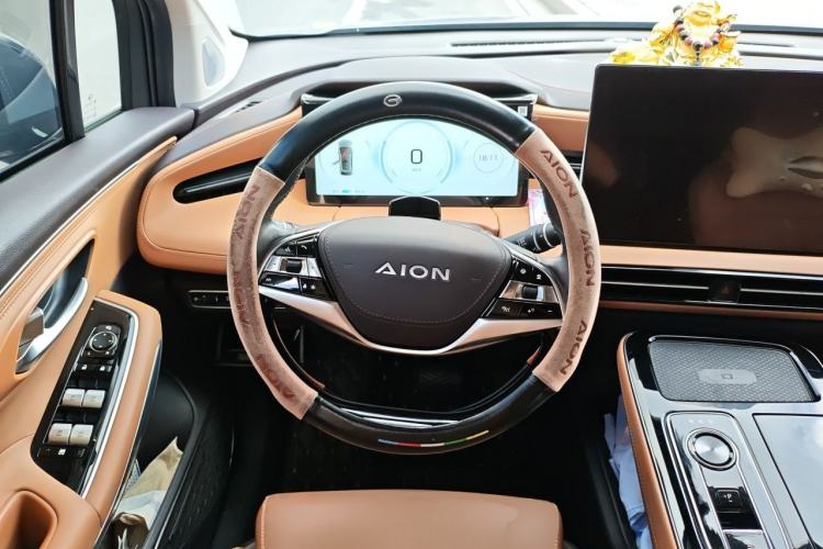 Used AION LX 2022 Plus 80 Smart Premium Edition Steering Wheel