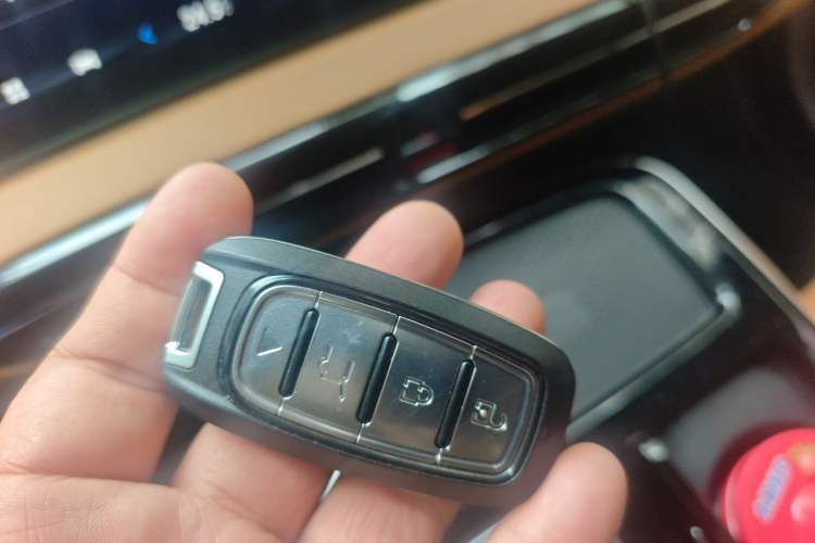Used AION LX 2022 Plus 80D Flagship Edition Vehicle Key