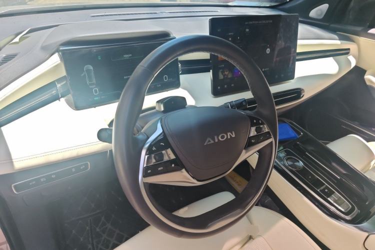 Used AION LX 2022 Plus 80D Flagship Edition Steering Wheel