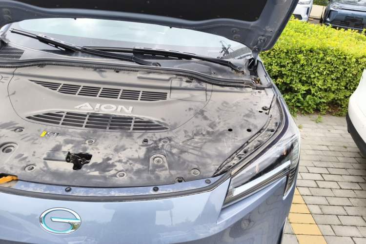 Used AION LX 2022 Plus 80 Smart Premium Edition Engine Bay Left
