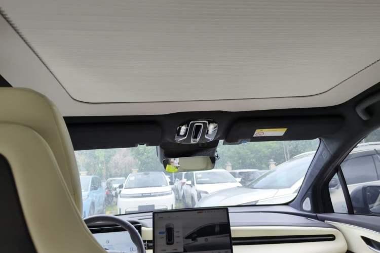 Used AION LX 2022 Plus 80 Smart Premium Edition Headliner