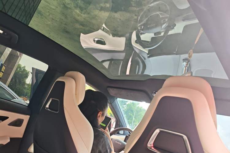 Used AION LX 2022 Plus 80D Flagship Edition Headliner