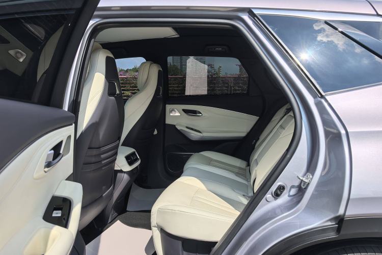 Used AION LX 2022 Plus 80D Flagship Edition Interior 1