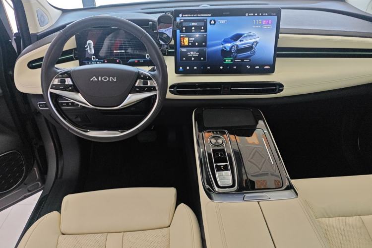 Used AION LX 2022 Plus 80 Smart Premium Edition Interior 2