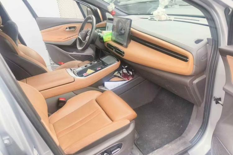 Used AION LX 2022 Plus 80D Flagship Edition Interior 3