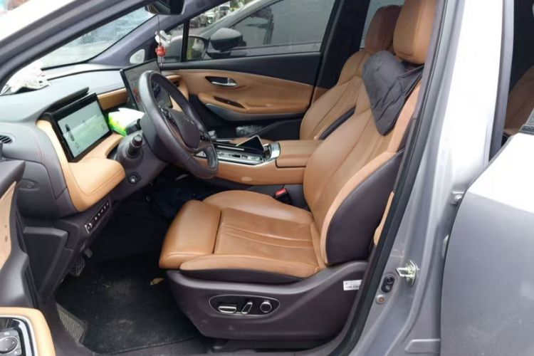 Used AION LX 2022 Plus 80D Flagship Edition Interior 4