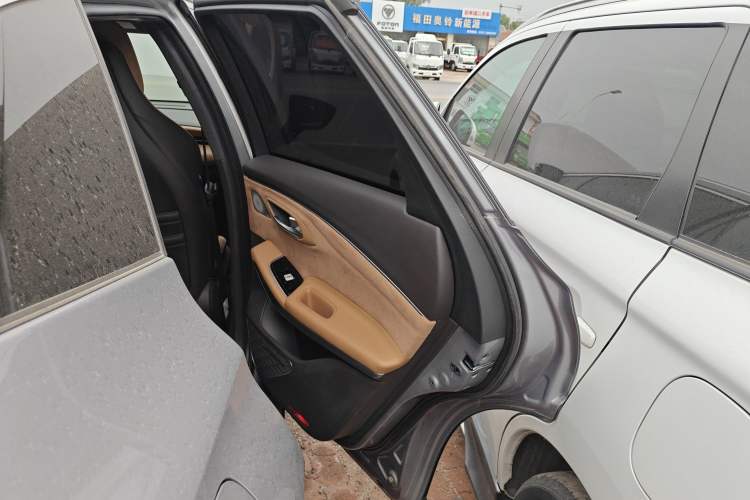 Used AION LX 2022 Plus 80D Flagship Edition Interior 6