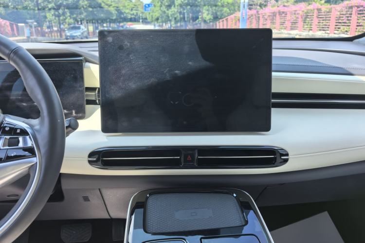 Used AION LX 2022 Plus 80D Flagship Edition Interior 6