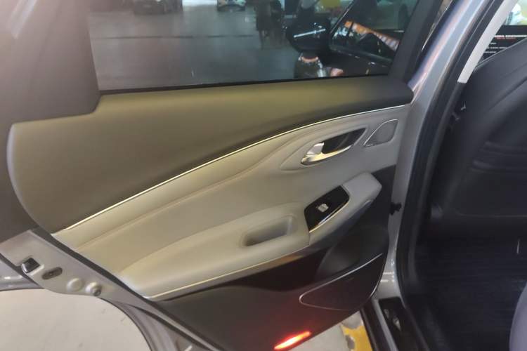 Used AION LX 2022 Plus 80 Smart Premium Edition Interior 8