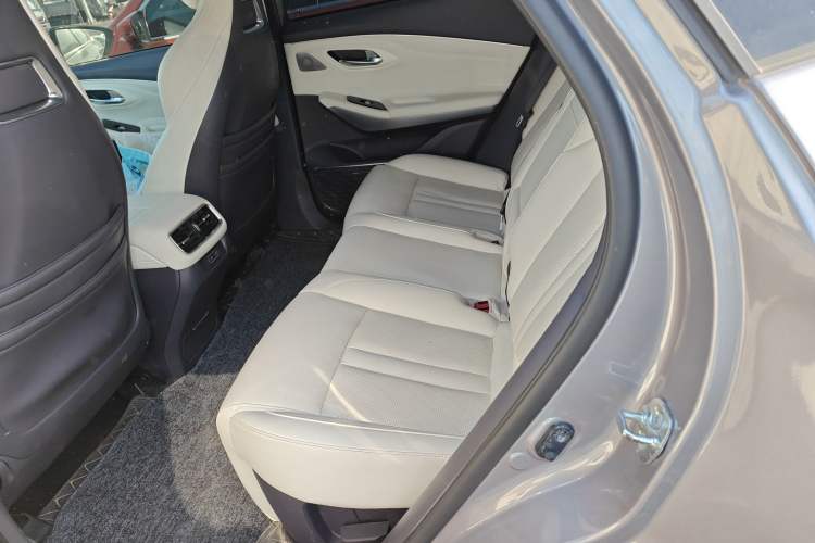 Used AION LX 2022 Plus 80D Flagship Edition Left Rear Seat