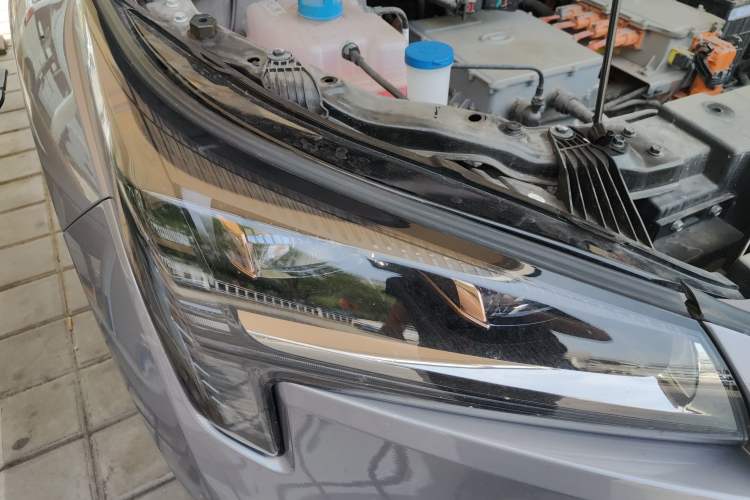 Used AION LX 2022 Plus 80D Flagship Edition Right Front Headlight