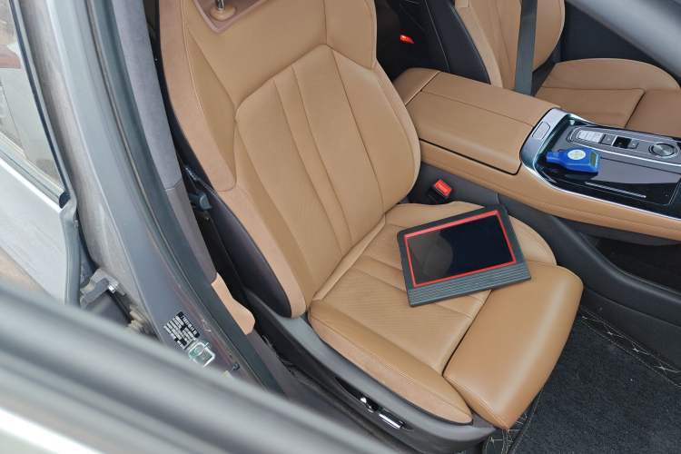Used AION LX 2022 Plus 80D Flagship Edition Right Front Seat