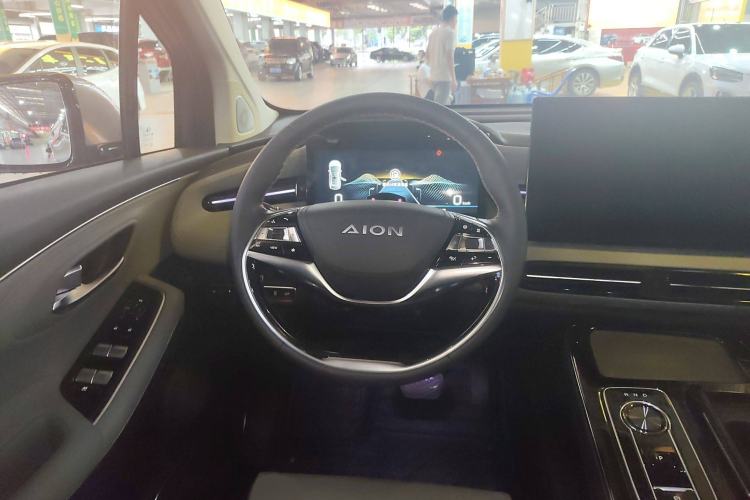 Used AION LX 2022 Plus 80 Smart Premium Edition Steering Wheel