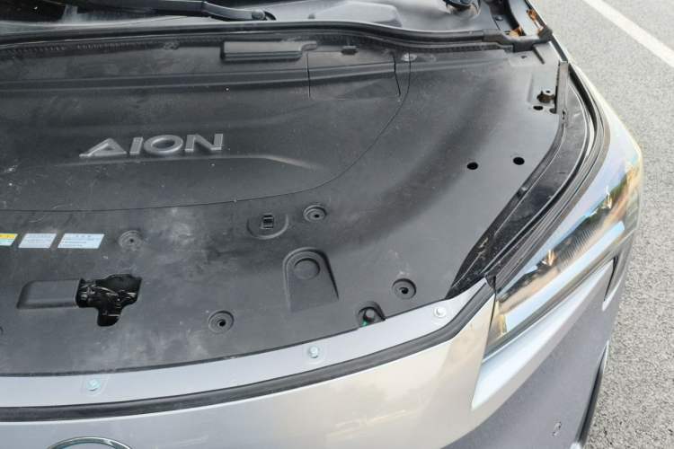 Used AION LX 2022 Plus 80D Flagship Edition Engine Bay Left