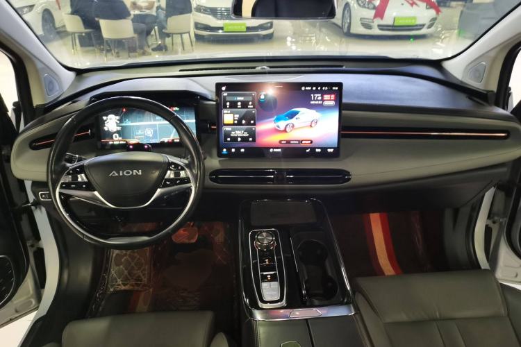 Used AION LX 2022 Plus 80 Smart Premium Edition Center Console